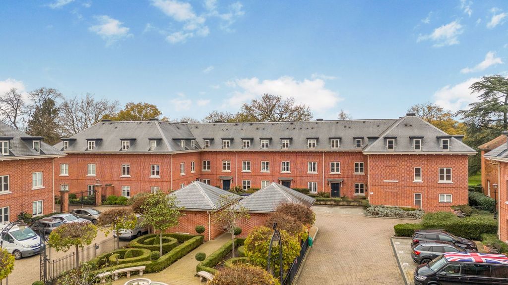 Property photo 3 of 16