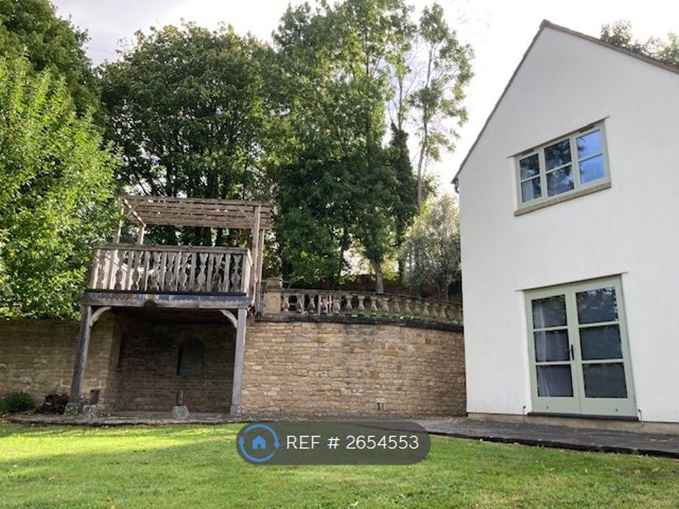 Property photo 3 of 27 Garden