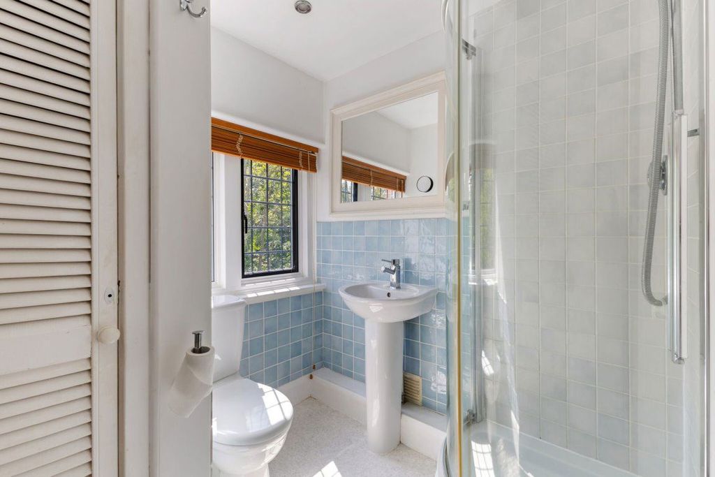 Additional image 14 of 6 bed semi-detached house to rentBrittains Lane TN13