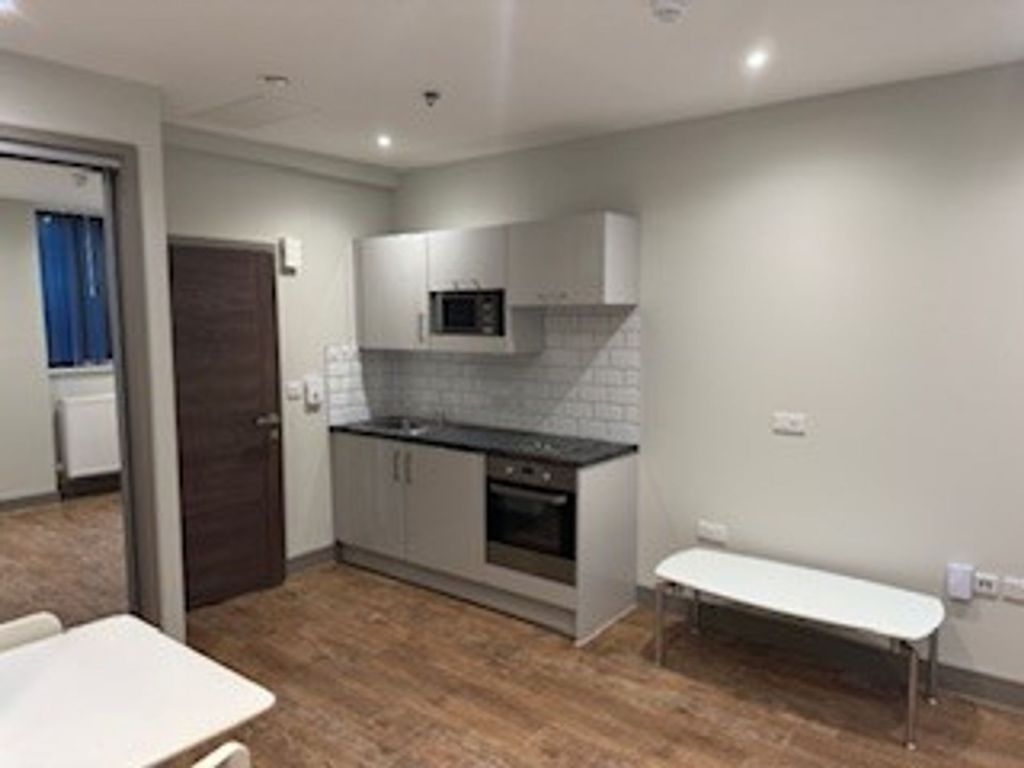 Property photo 2 of 3