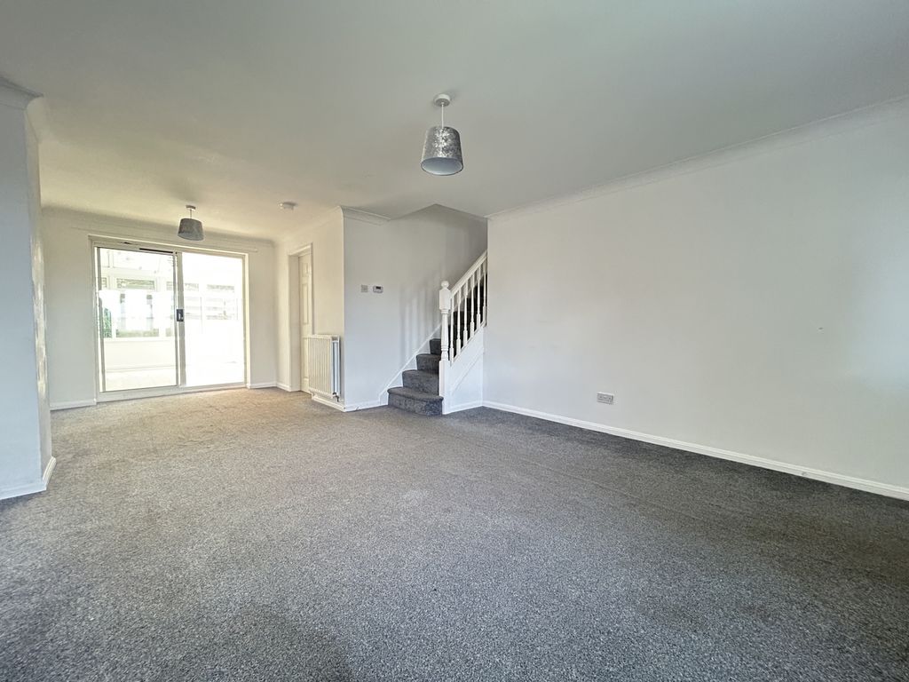 Property photo 2 of 16 Img_8170