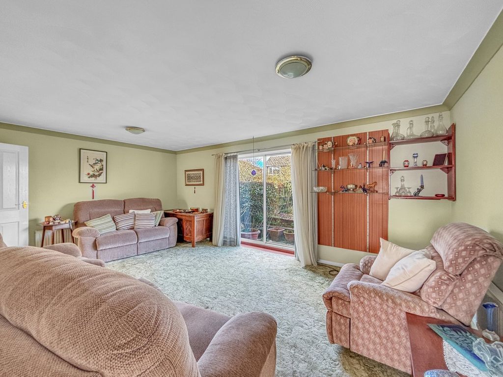 Property photo 2 of 13