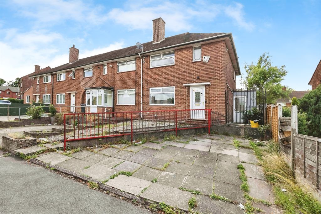 Property photo 1 of 17