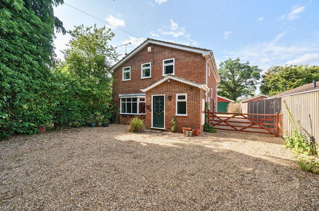 Property photo 1 of 20 1314901-1-685c1F0...