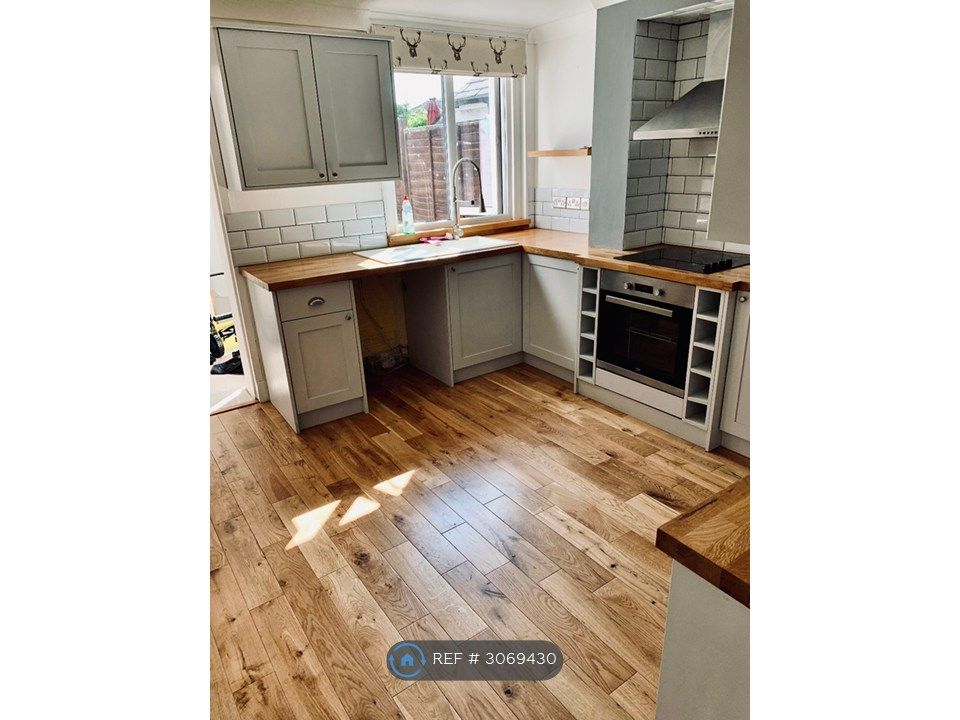 Property photo 3 of 13 Kitchen/Diner 2