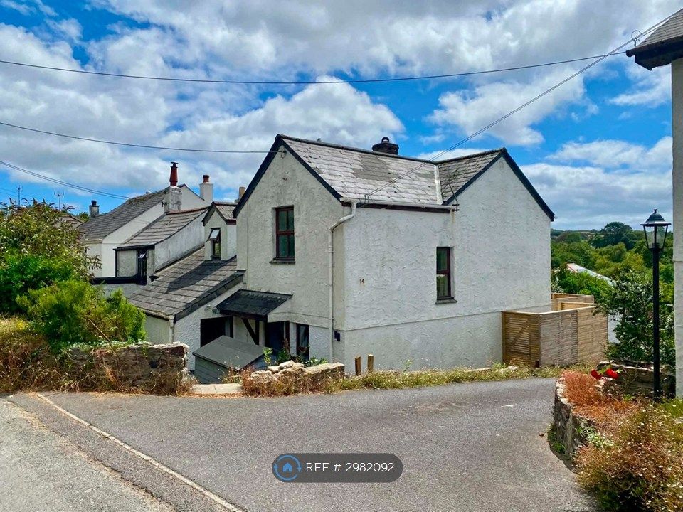 Property photo 2 of 21 Front Access To Shared Drive And Car Parking Space