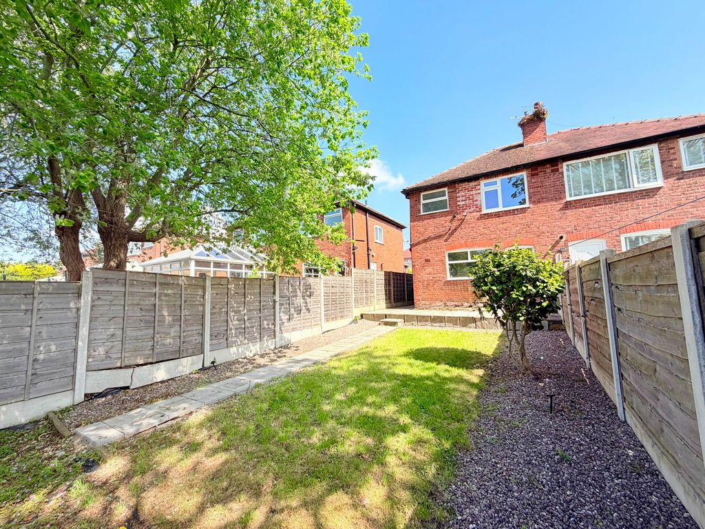 Property photo 2 of 24