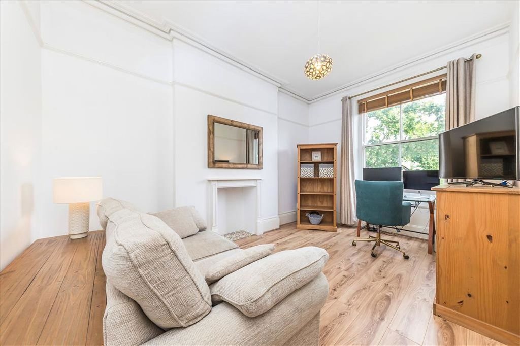 Property photo 3 of 4