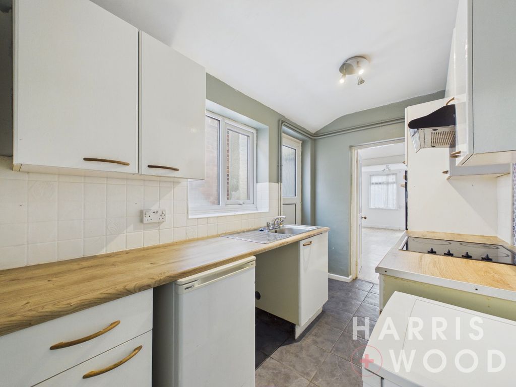 Property photo 3 of 18 4972983