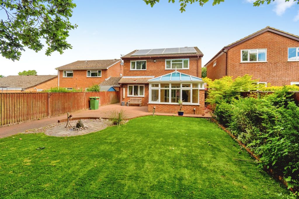Property photo 2 of 17