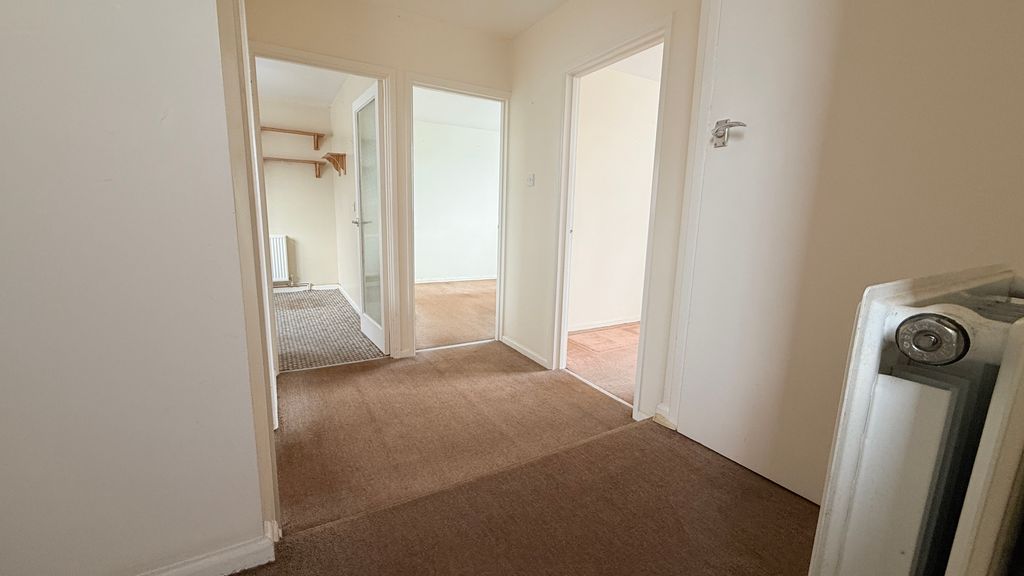 Property photo 3 of 13 Img_E2699