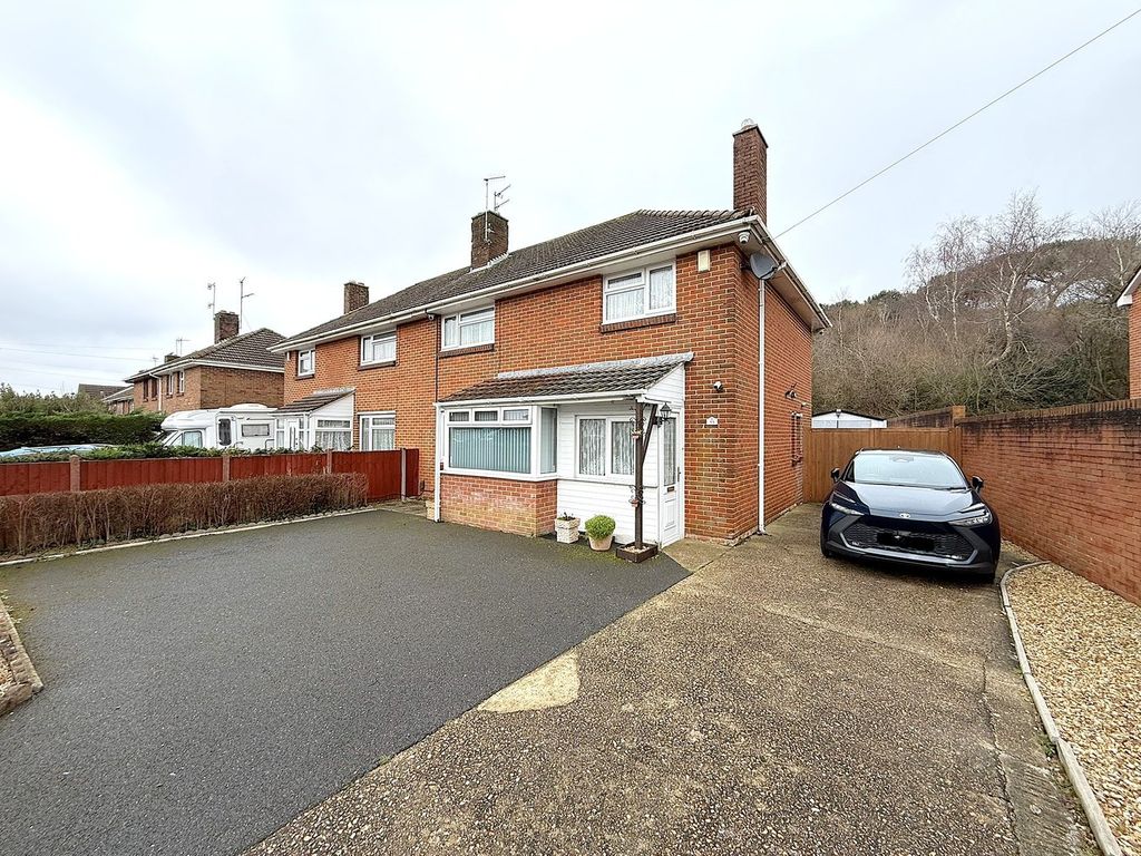 Property photo 1 of 27