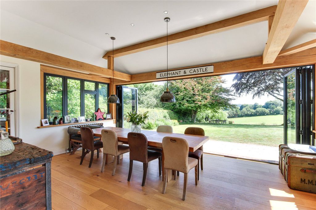 Property photo 2 of 21 Dining Room