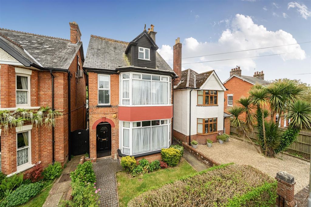 4 bed detached house for saleSalisbury Road, Blandford Forum DT11