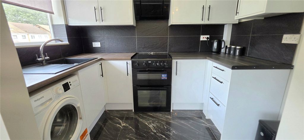 Property photo 3 of 11 Picture No. 07