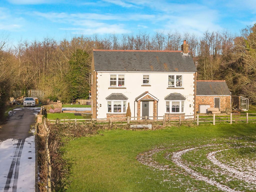 Property photo 2 of 45