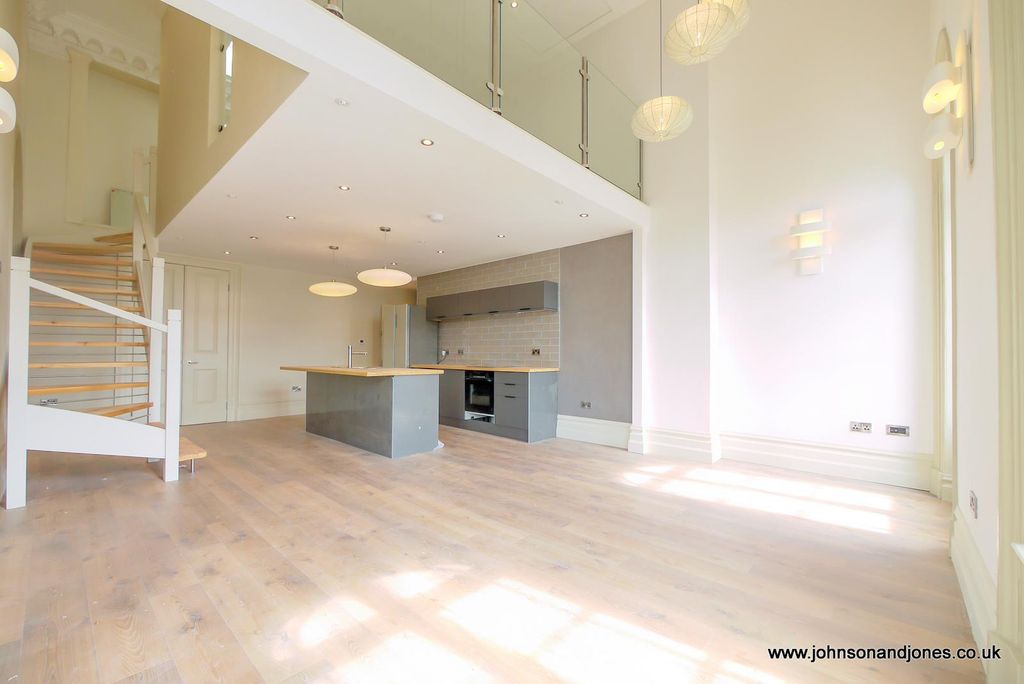 Property photo 1 of 16 P1560779.Jpg