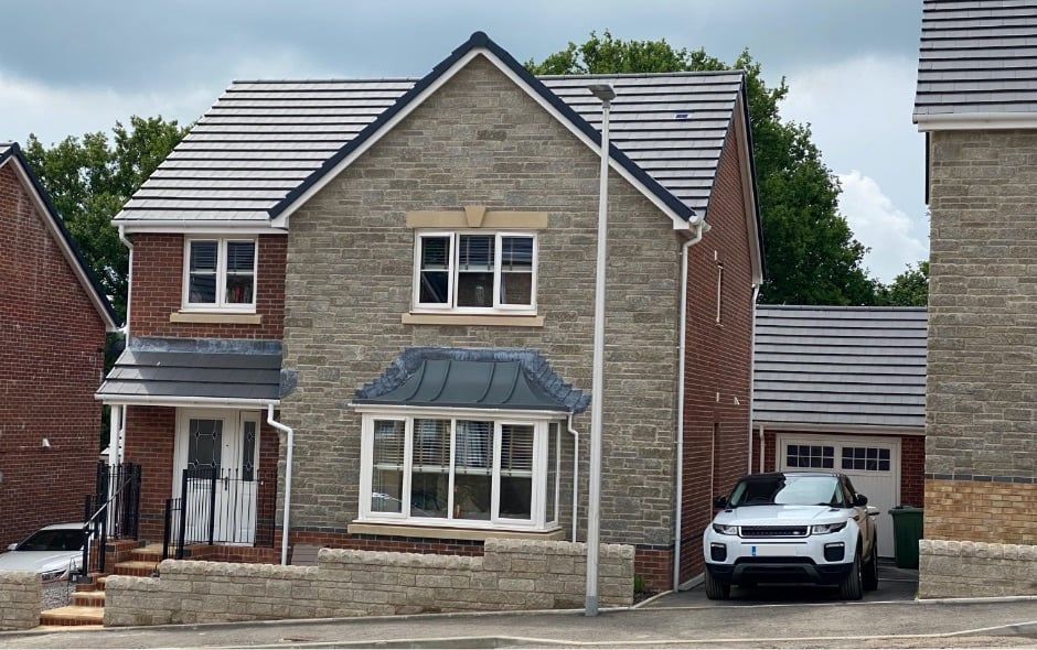 Property photo 1 of 26