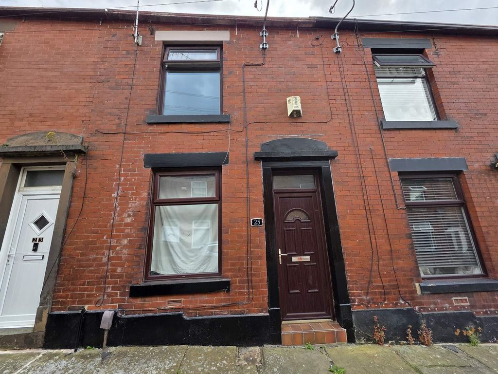 Property photo 2 of 12