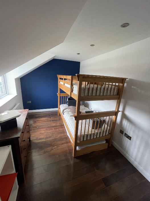 Property photo 1 of 10 Photo 0