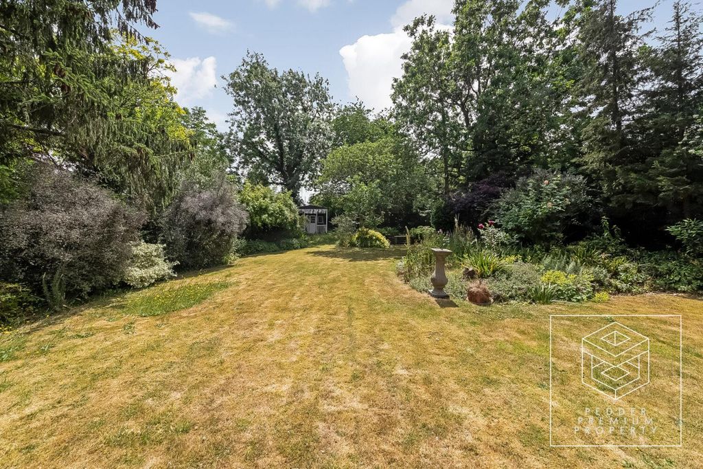 Property photo 3 of 9