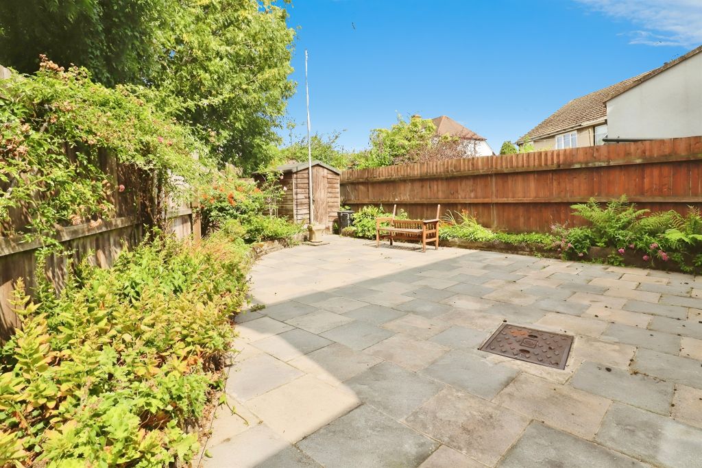 Property photo 2 of 16