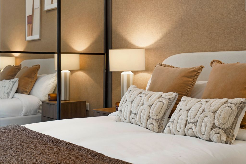 Property photo 3 of 8 Image