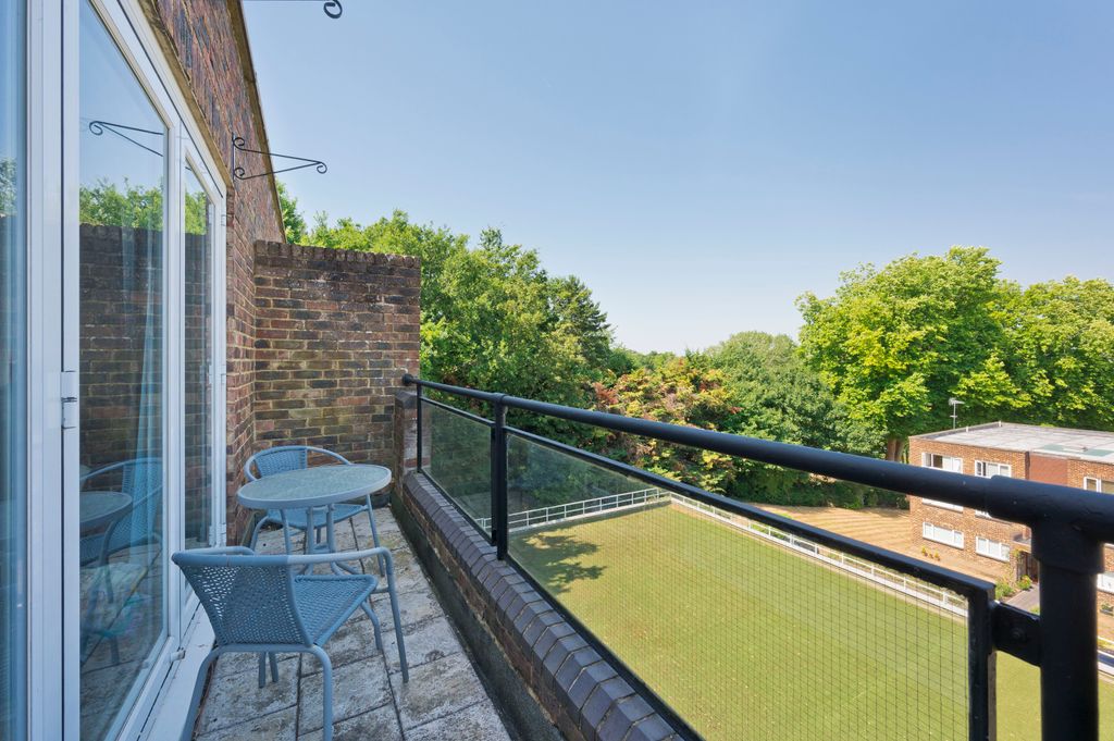 Property photo 3 of 10 2022 Balcony