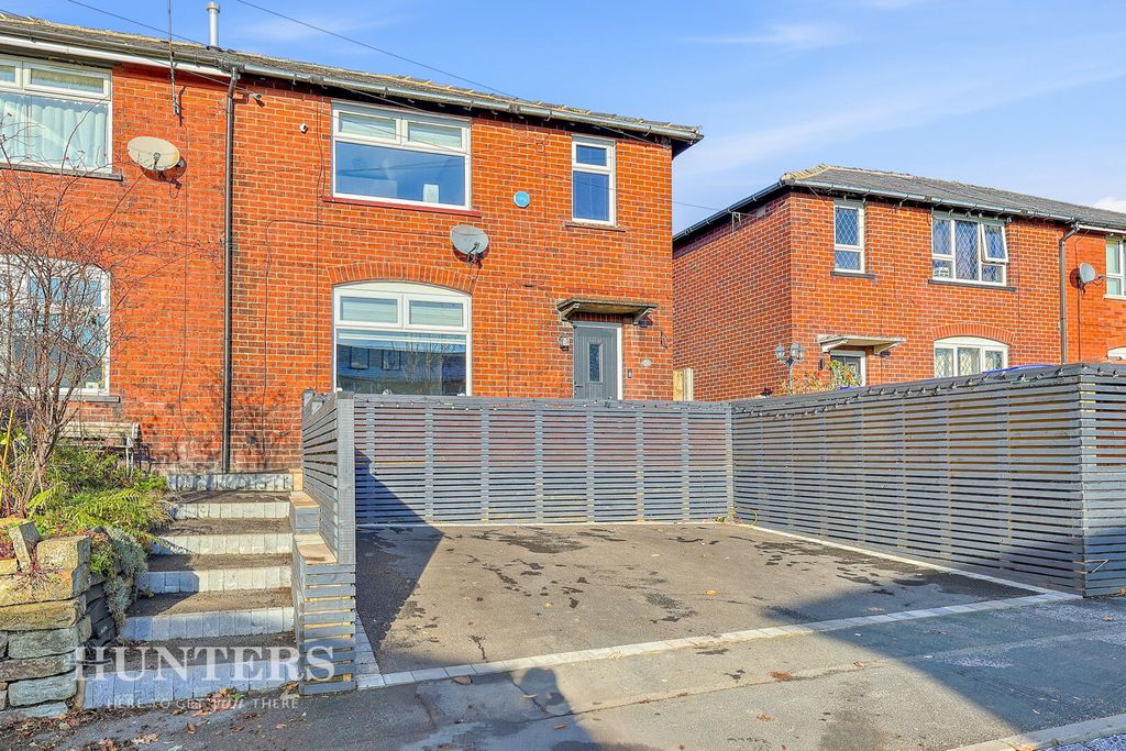 Property photo 1 of 23 Front (Exterior)