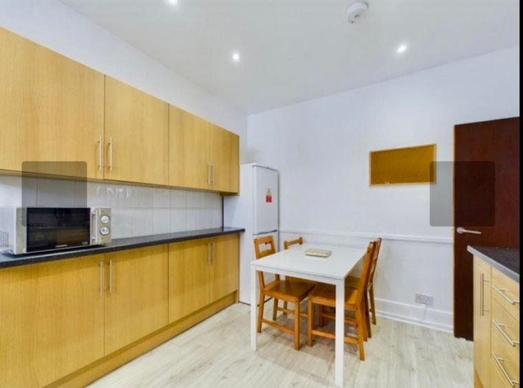 Property photo 3 of 9 Img_4404