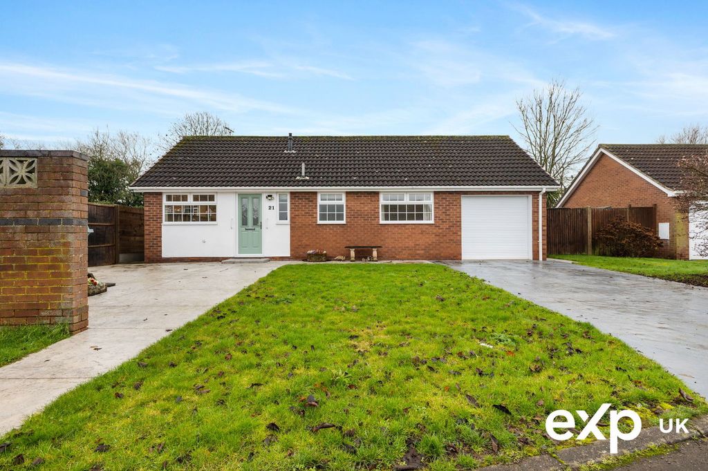 Property photo 2 of 19