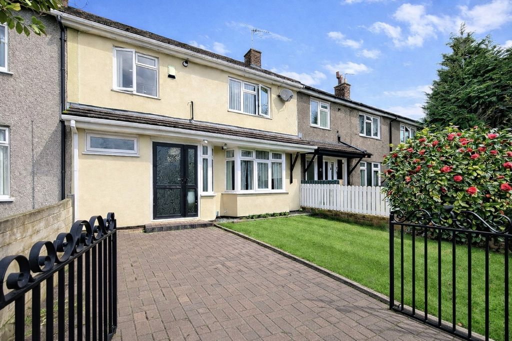 Property photo 1 of 18 4937440