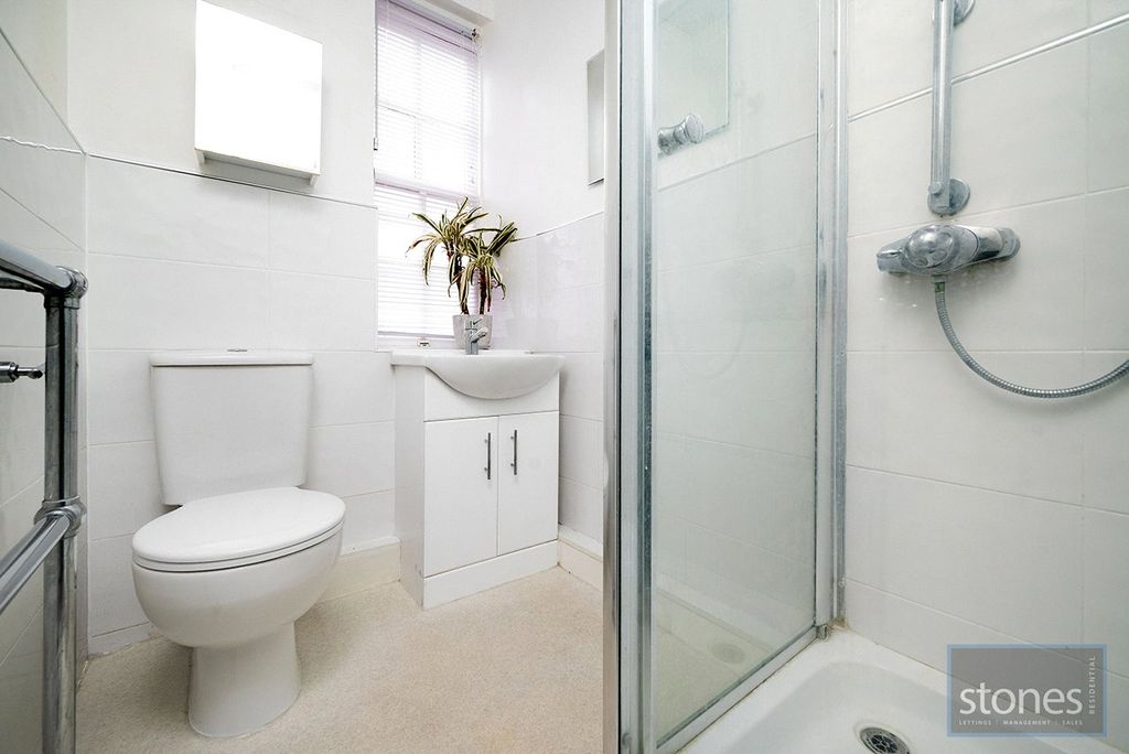 Property photo 3 of 8 Picture No. 17