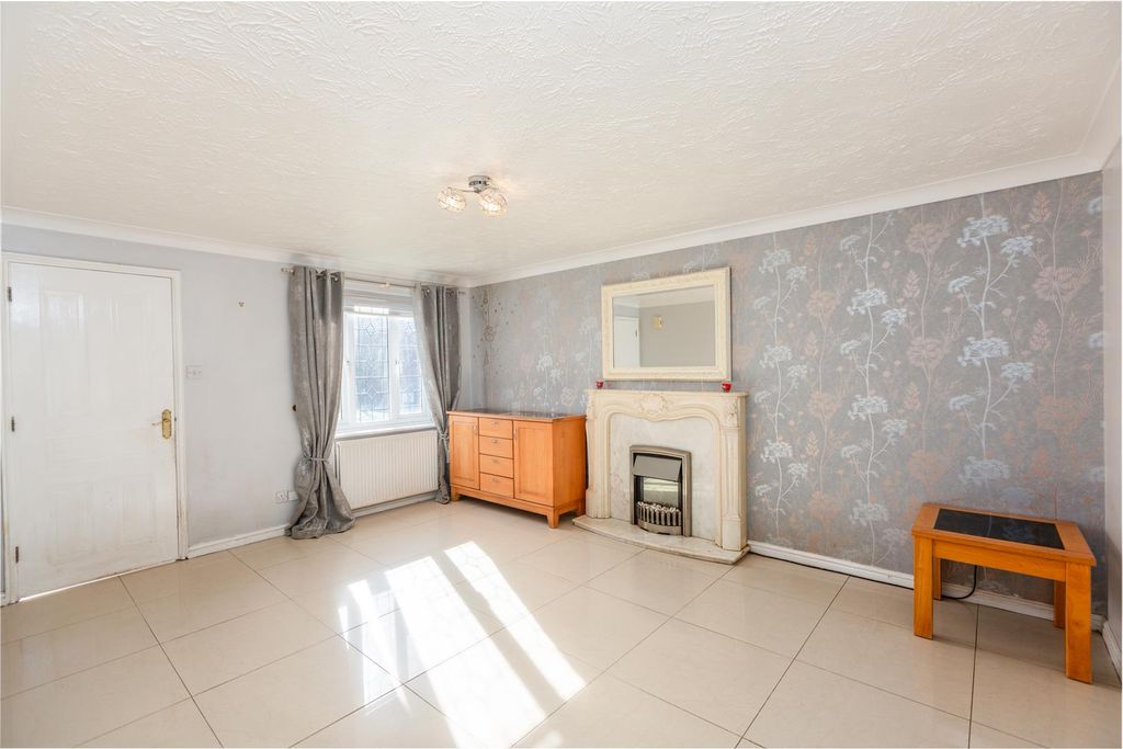 Property photo 2 of 23 Cz0A5161-Edit.Jpg