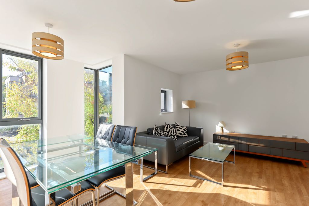 Property photo 3 of 10 339413