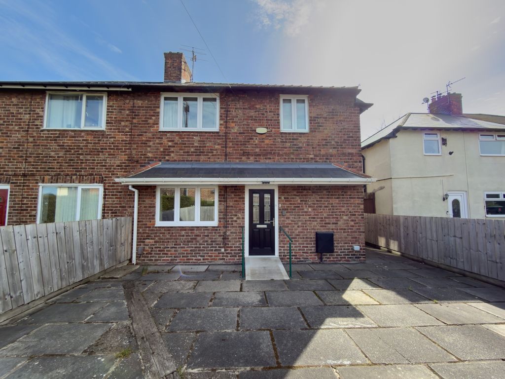 Property photo 1 of 18 Front View