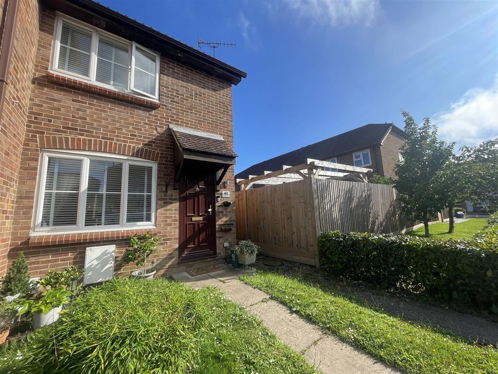 Property photo 1 of 9