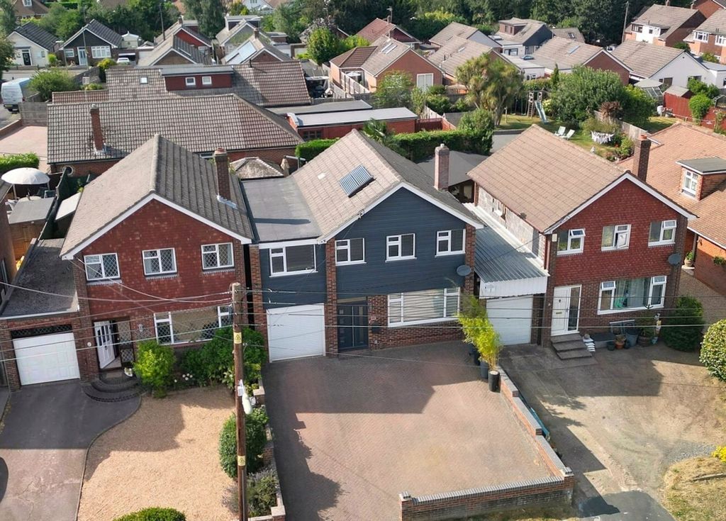 Property photo 1 of 25