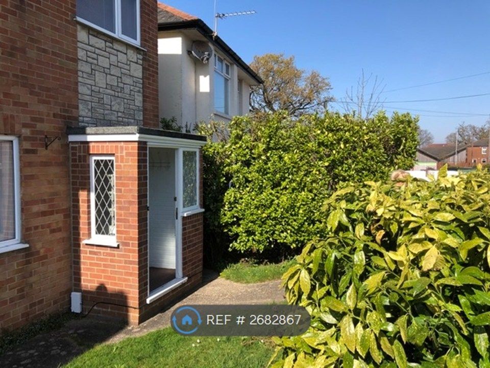 Property photo 2 of 12