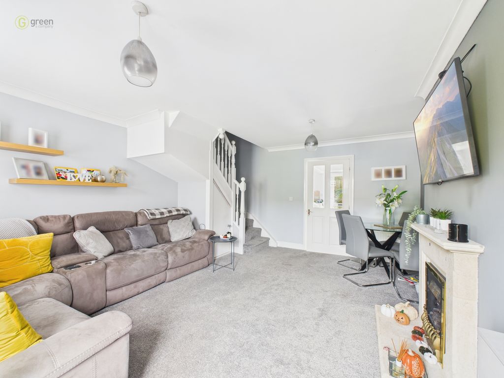 Property photo 2 of 15