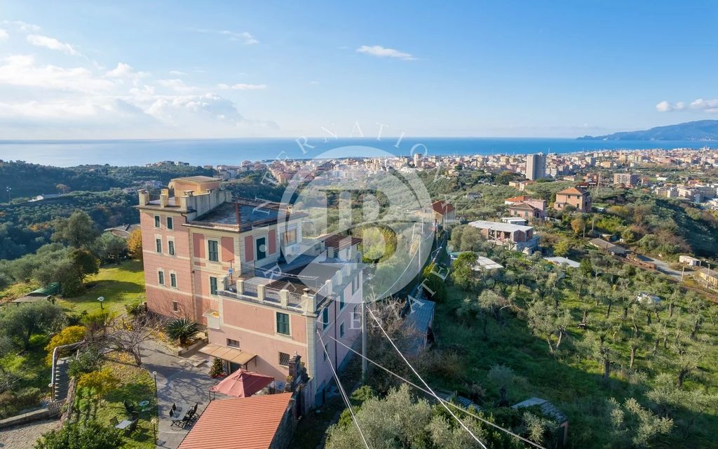 Property photo 1 of 25