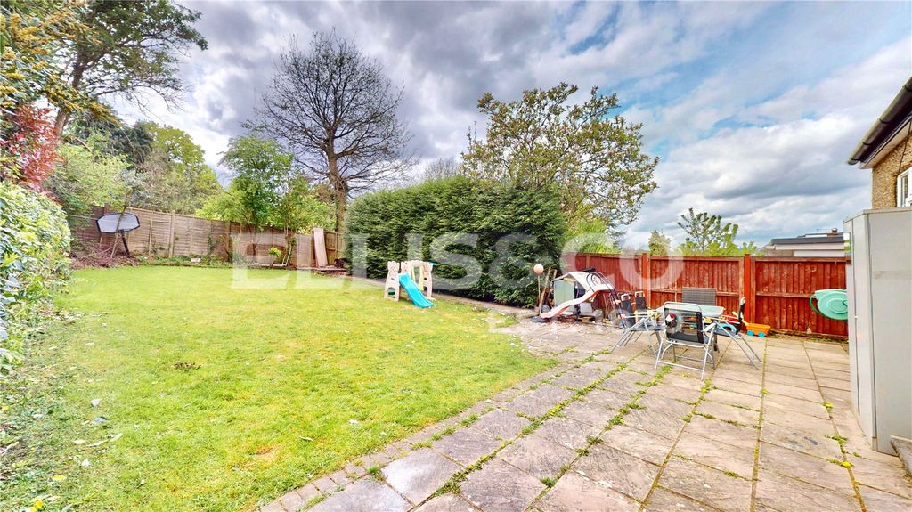 Property photo 3 of 19 Picture No. 11