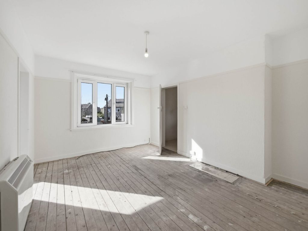 Property photo 2 of 16 Picture 2