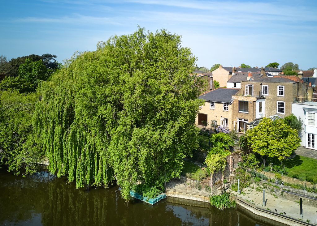 Property photo 2 of 21 Dji_0146