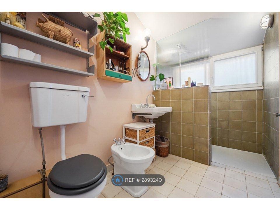 Property photo 3 of 8 Upstairs Bathroom