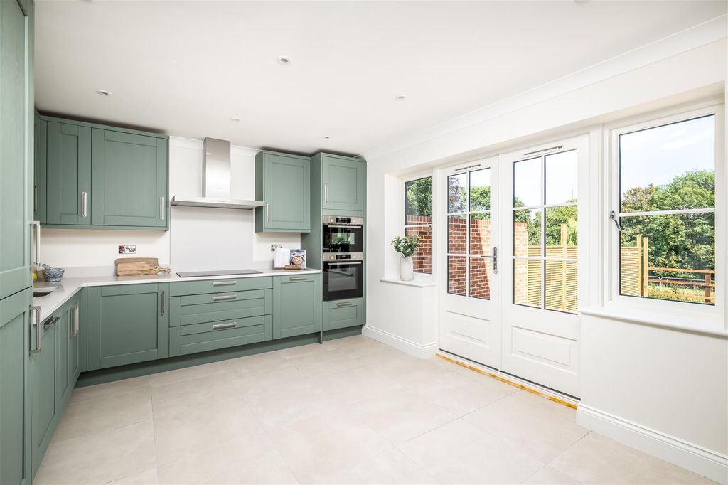 Property photo 2 of 28 250618 - Plot 5 Halls Close, Braughing - 09.Jpg