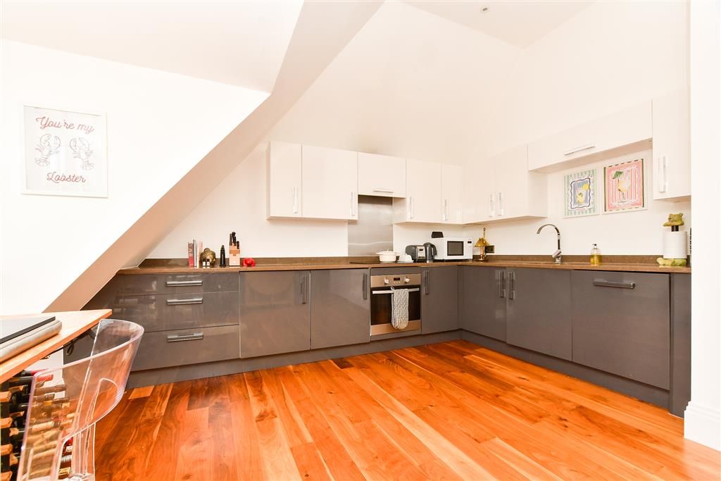 Property photo 1 of 14 Kitchen/Diner Area