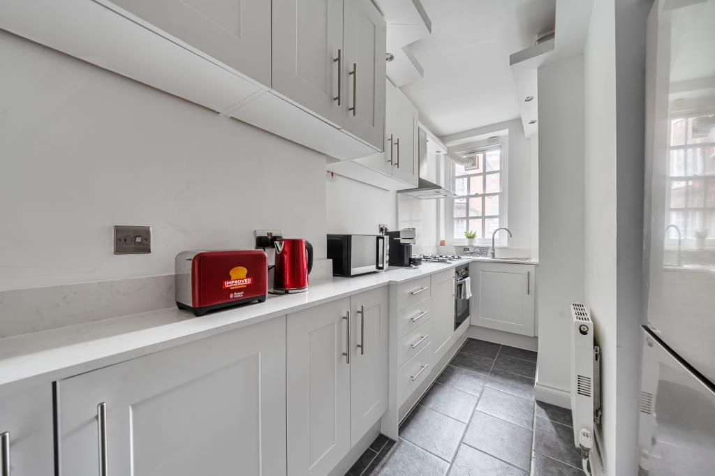 Property photo 2 of 17 Kitchen