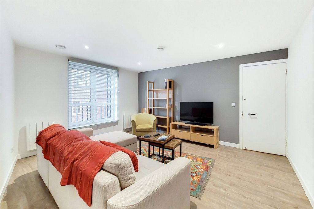 Property photo 1 of 11 Picture No. 07