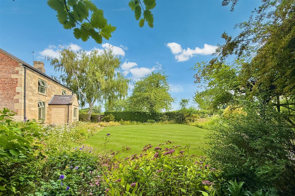 Property photo 3 of 18 Img_2918.Jpg